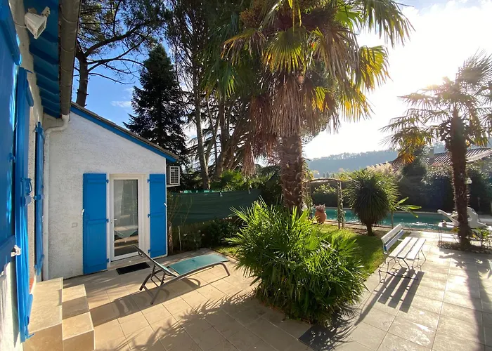 Villa & Spa-Sauna-Piscine-Massages Du \